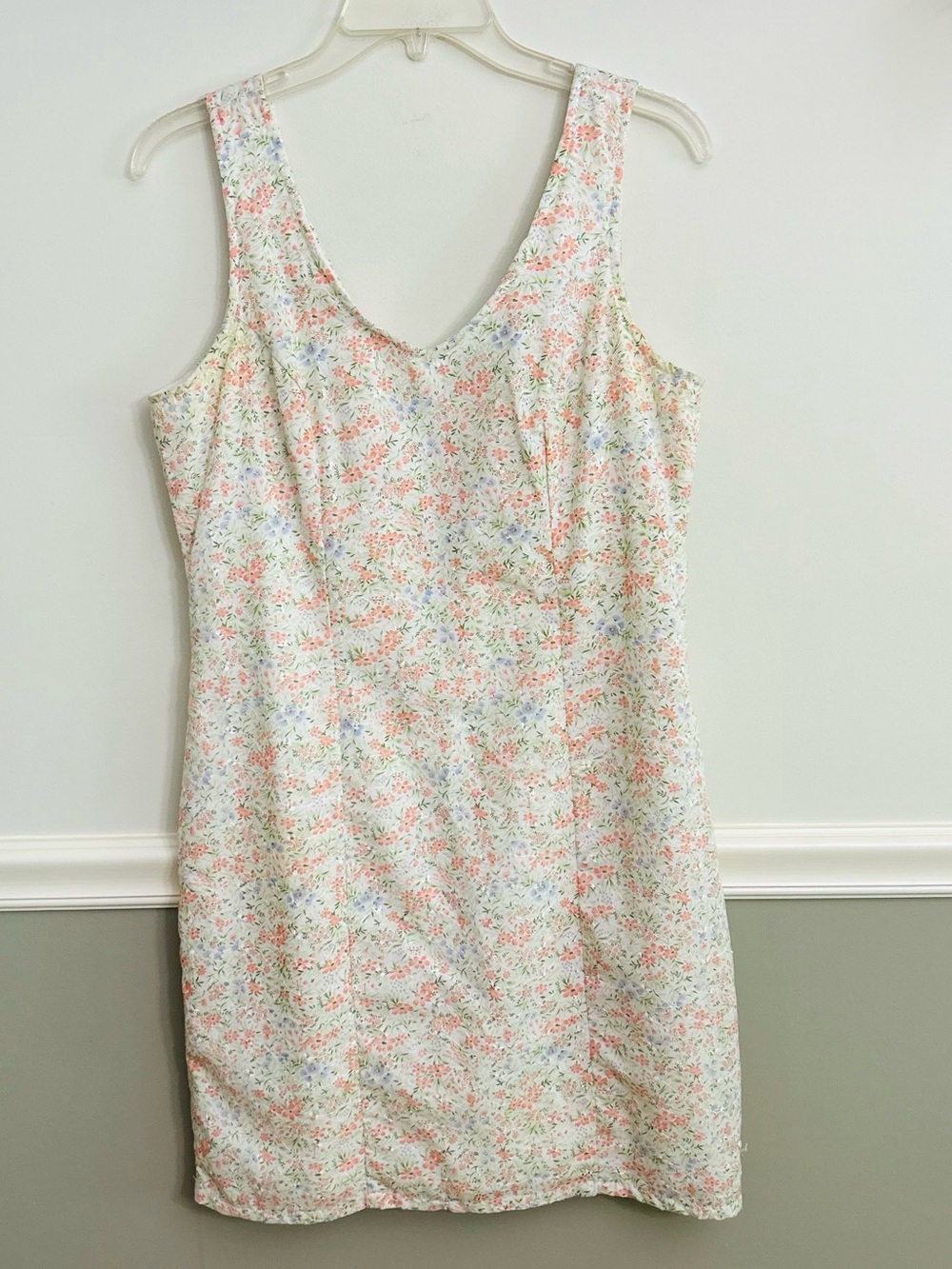 David Wayne Cottagecore Floral V-Neck Sleeveless Sheath Dress Vintage Medium